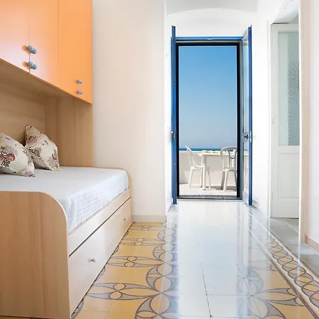 Fronte Mare Apartment *